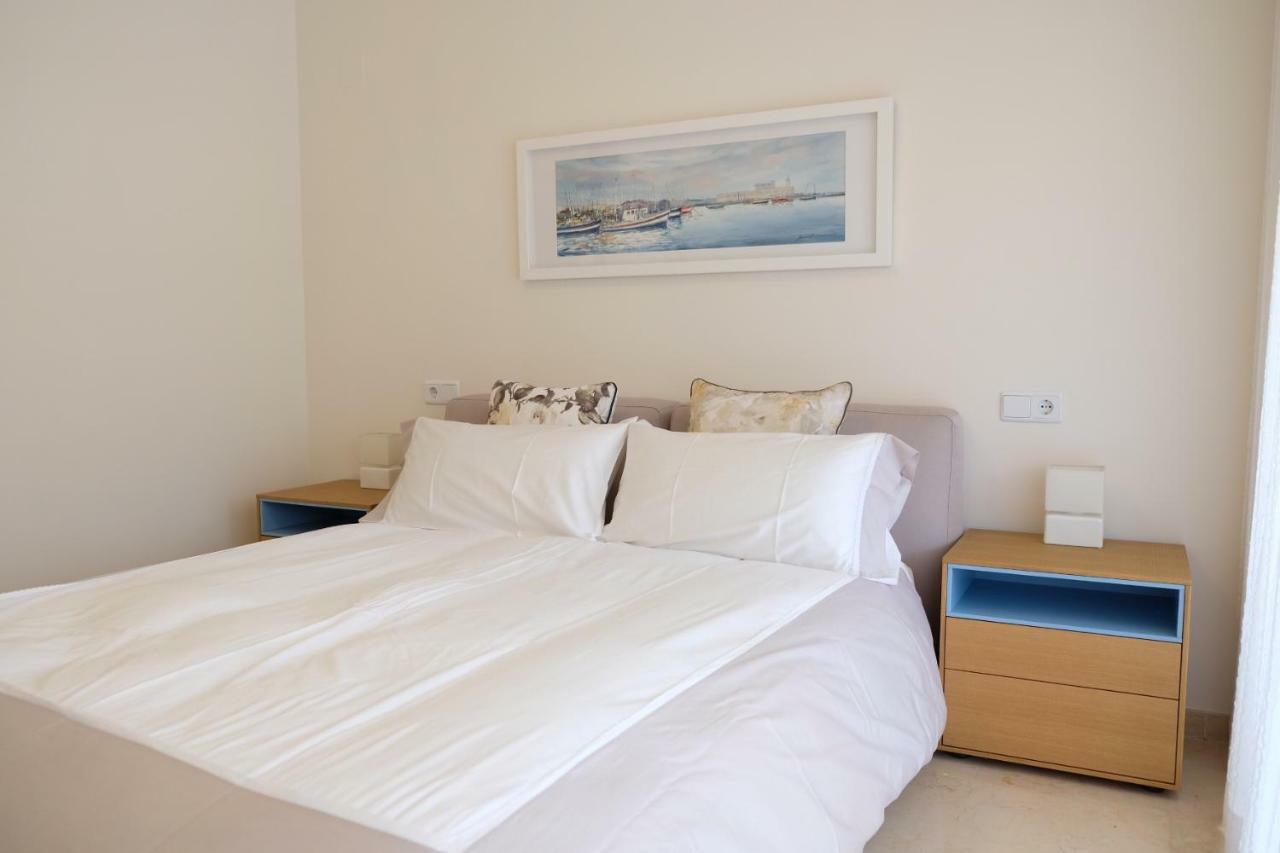 Luxury Modern Apartment With Terrace, Pool And Garage! Marbella Exterior photo