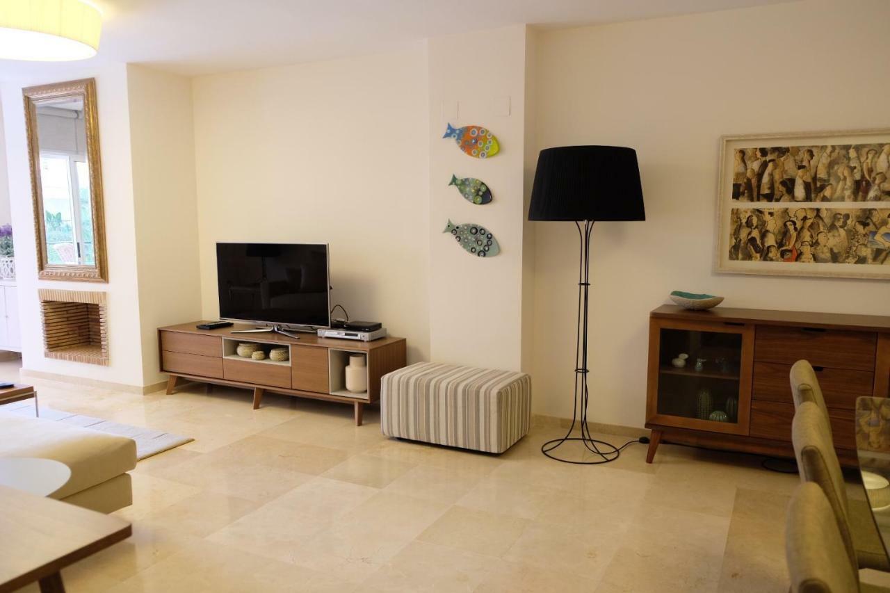 Luxury Modern Apartment With Terrace, Pool And Garage! Marbella Exterior photo
